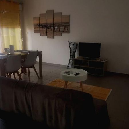 Appartement T2 Accessible Pmr Avec Terrasse Et Garage Onet-le-Chateau Ngoại thất bức ảnh