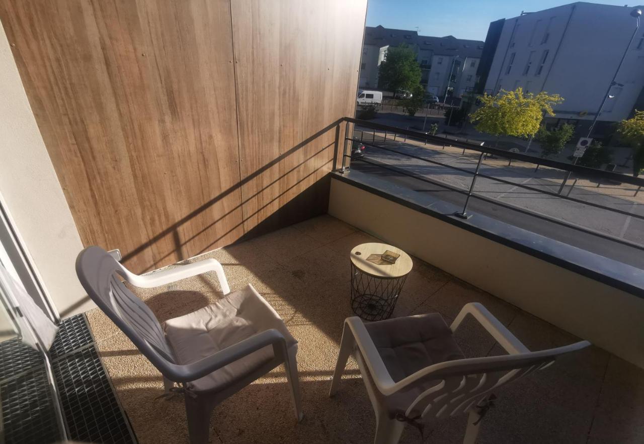 Appartement T2 Accessible Pmr Avec Terrasse Et Garage Onet-le-Chateau Ngoại thất bức ảnh