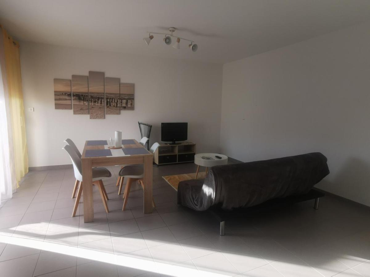 Appartement T2 Accessible Pmr Avec Terrasse Et Garage Onet-le-Chateau Ngoại thất bức ảnh